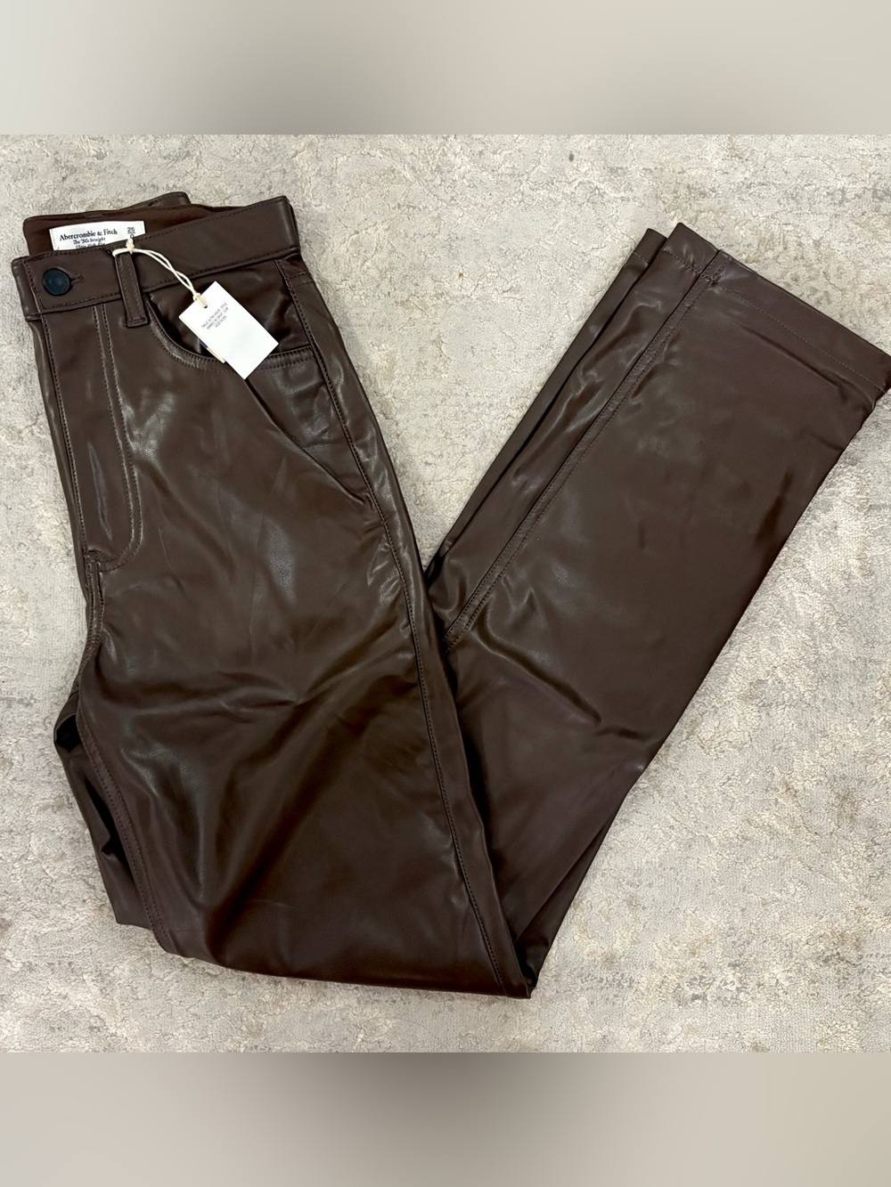 NWT❗️Abercrombie & Fitch 90’s Straight High Rise Brown Faux Leather Pants